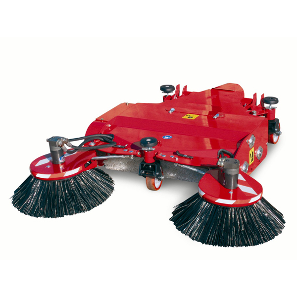 Щетка Gianni Ferrari с гидравлическим приводом, со сбором мусора в бункер  Щетка Gianni Ferrari с гидравлическим приводом, со сбором мусора в бункер