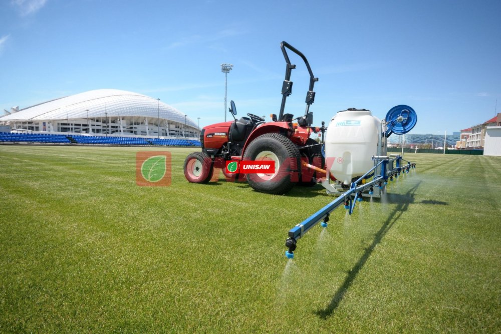 Тракторный опрыскиватель MM 400 л. Тракторный опрыскиватель MM 400 л.