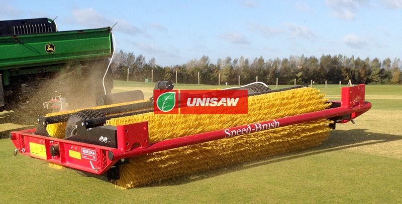 Щетка для натуральных и искусственных полей Speed-Brush  Щетка для натуральных и искусственных полей Speed-Brush