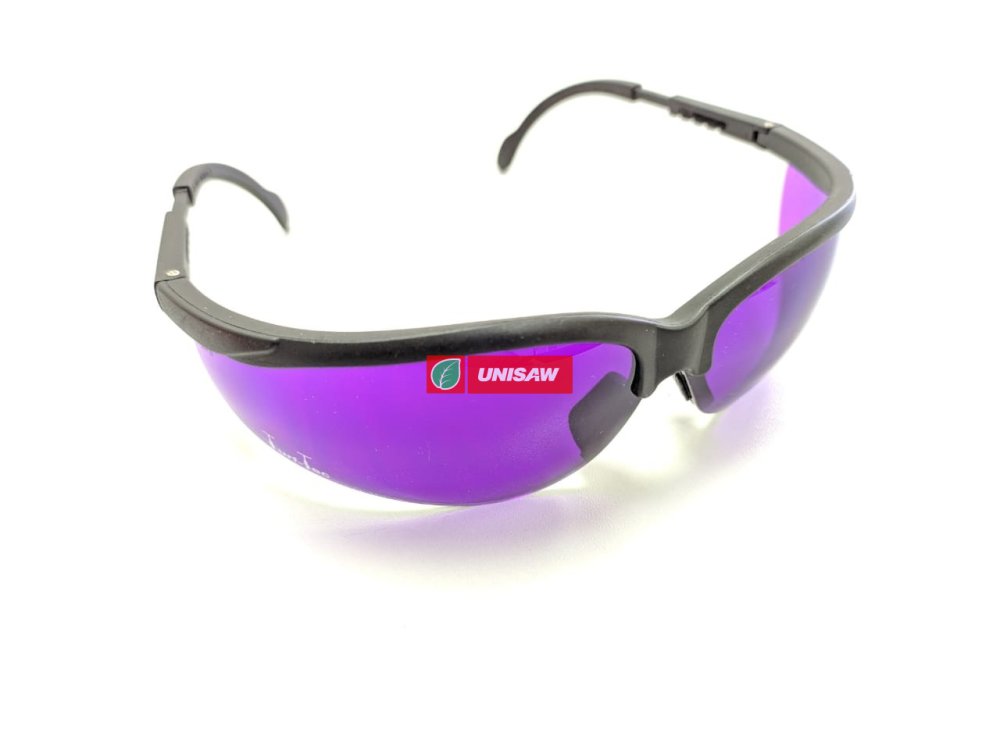 Очки для выявления повреждённых участков газона Очки для выявления повреждённых участков газона